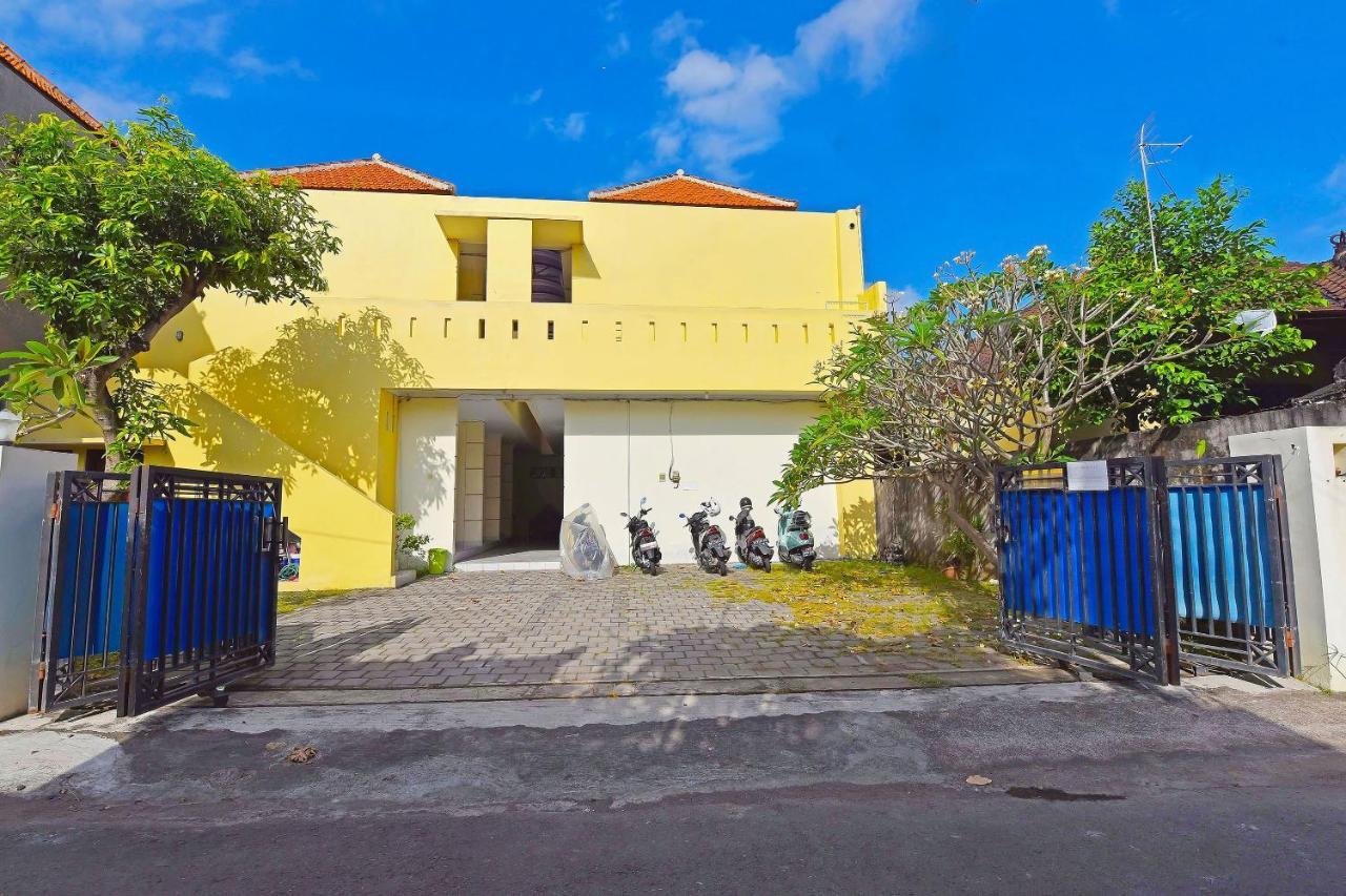 Oyo 91445 Sandat Guest House Denpasar Esterno foto